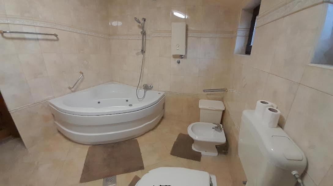 Apartmani Delas 2 بيشكانا أوفالا المظهر الخارجي الصورة