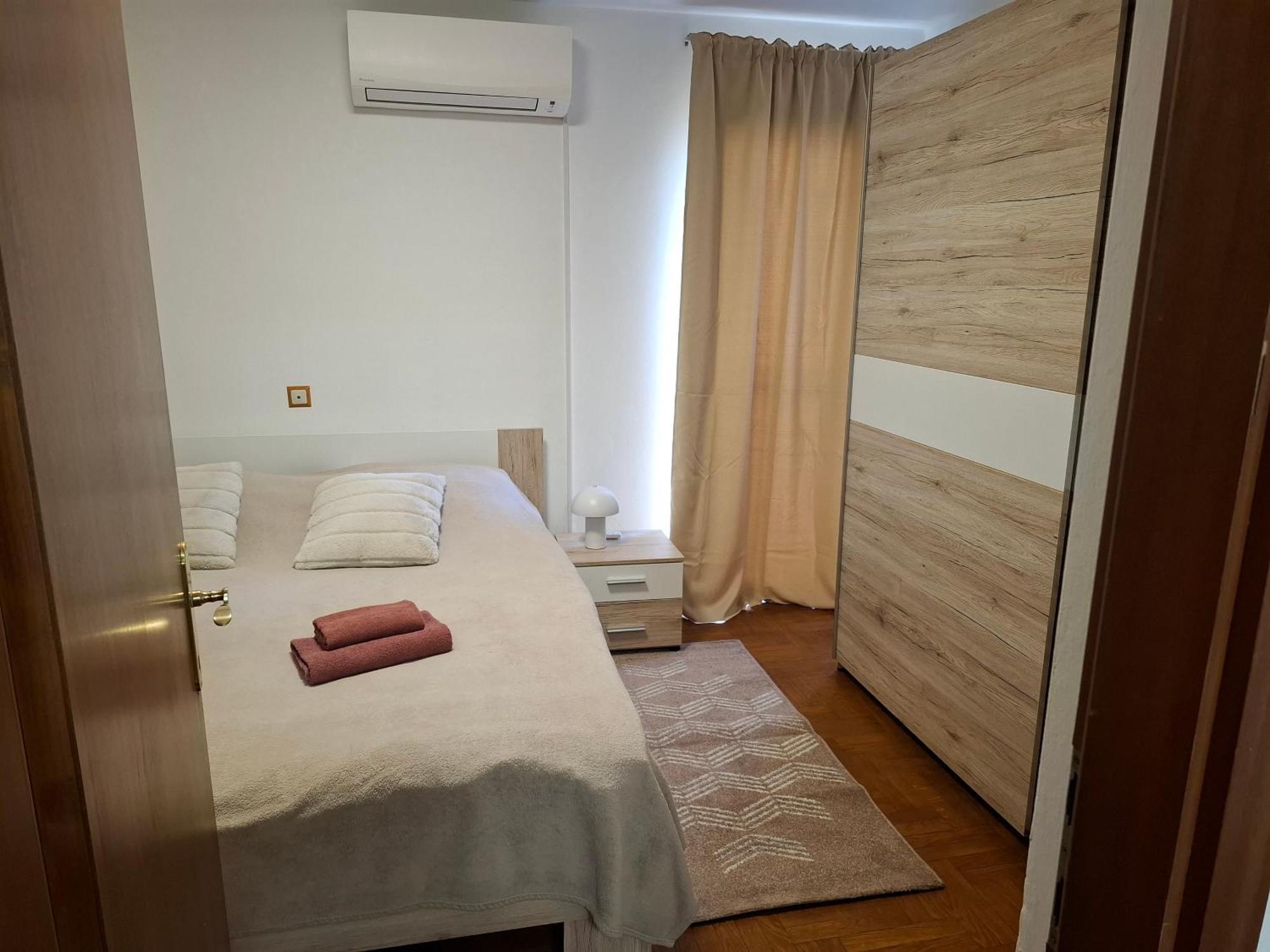 Apartmani Delas 2 بيشكانا أوفالا المظهر الخارجي الصورة