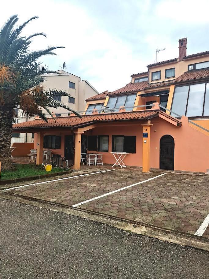 Apartmani Delas 2 بيشكانا أوفالا المظهر الخارجي الصورة